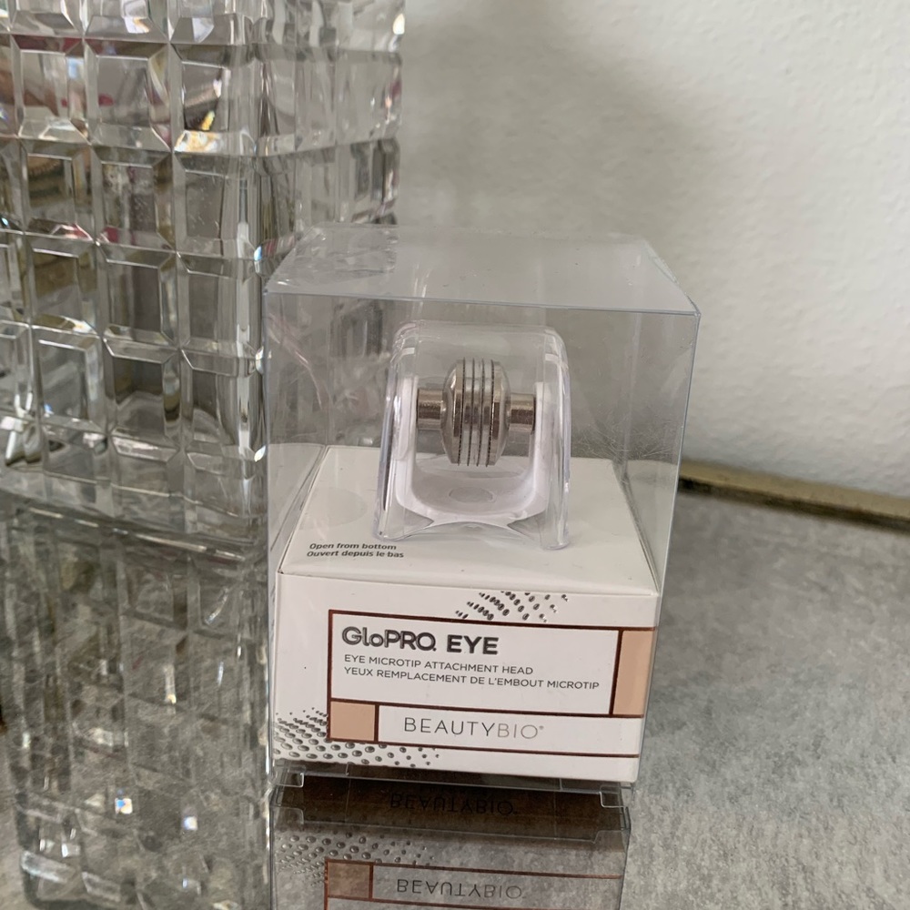 BeautyBio GloPro Eye Attachment